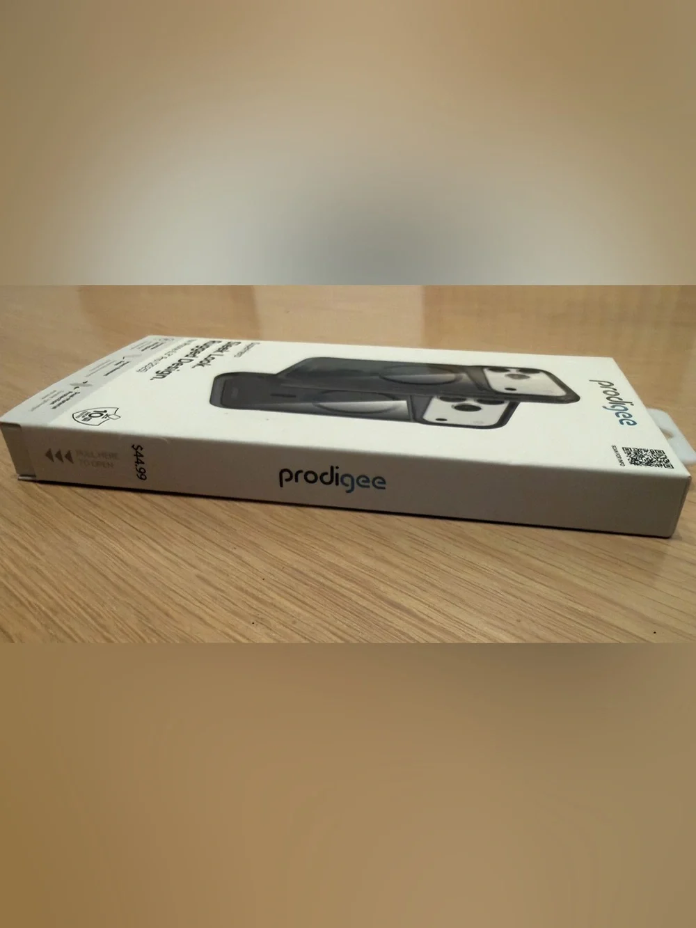 Prodigee SuperHero iPhone 17 6.3